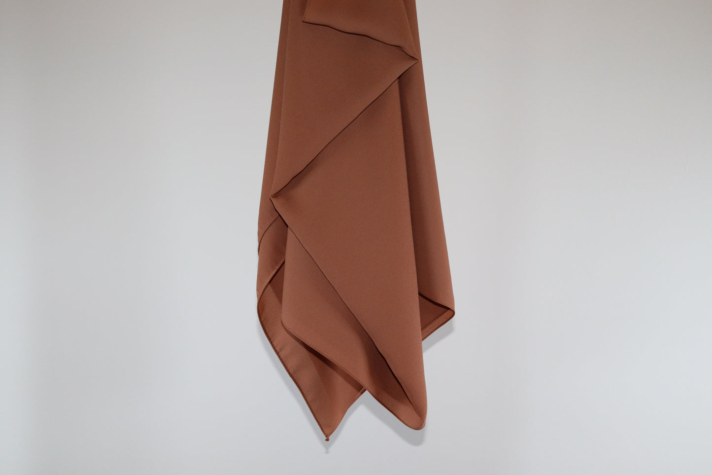 Krepp Schal "dunkel-nude" K5
