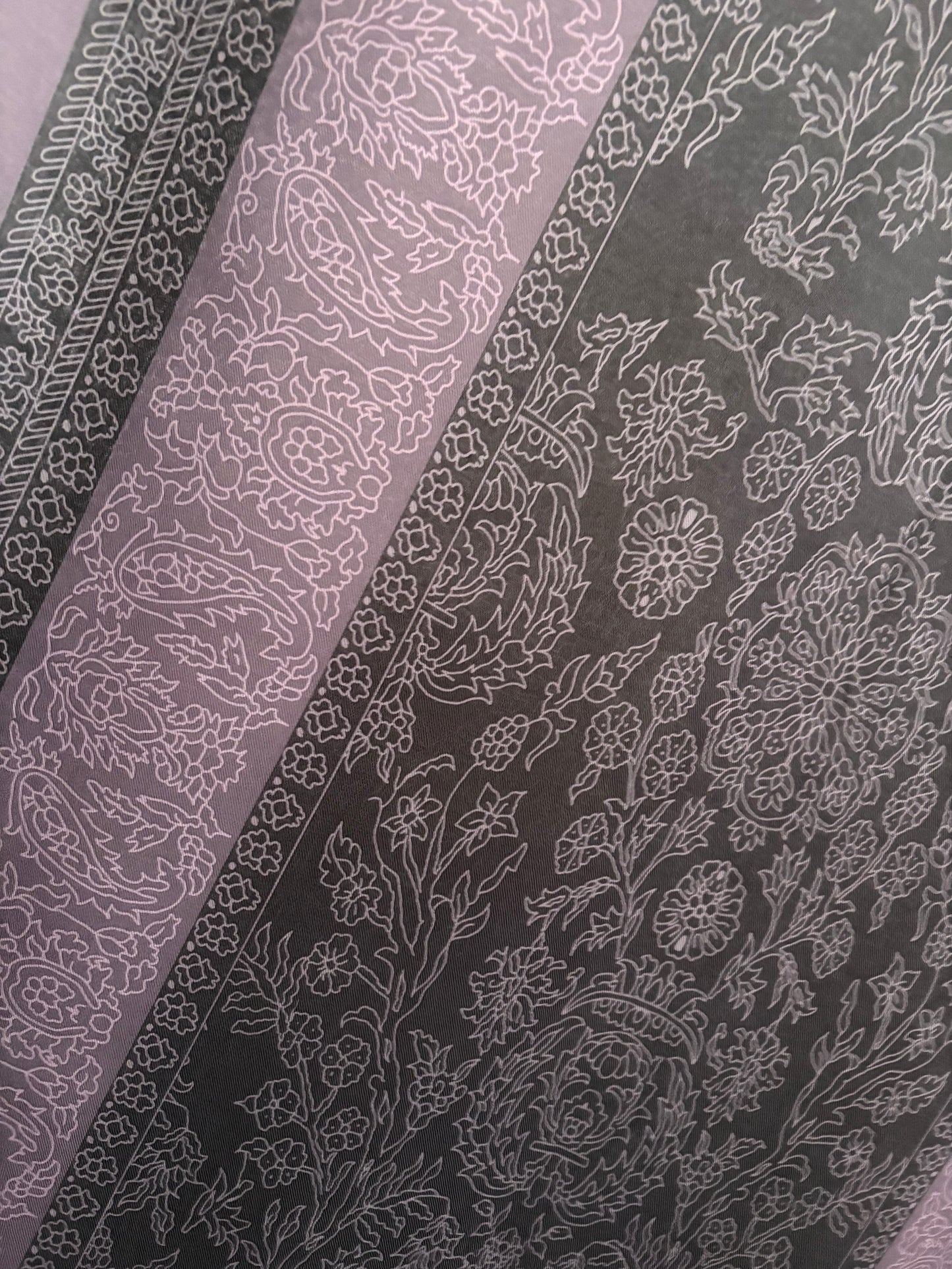Soft Bloom Hijab „lila“ 12
