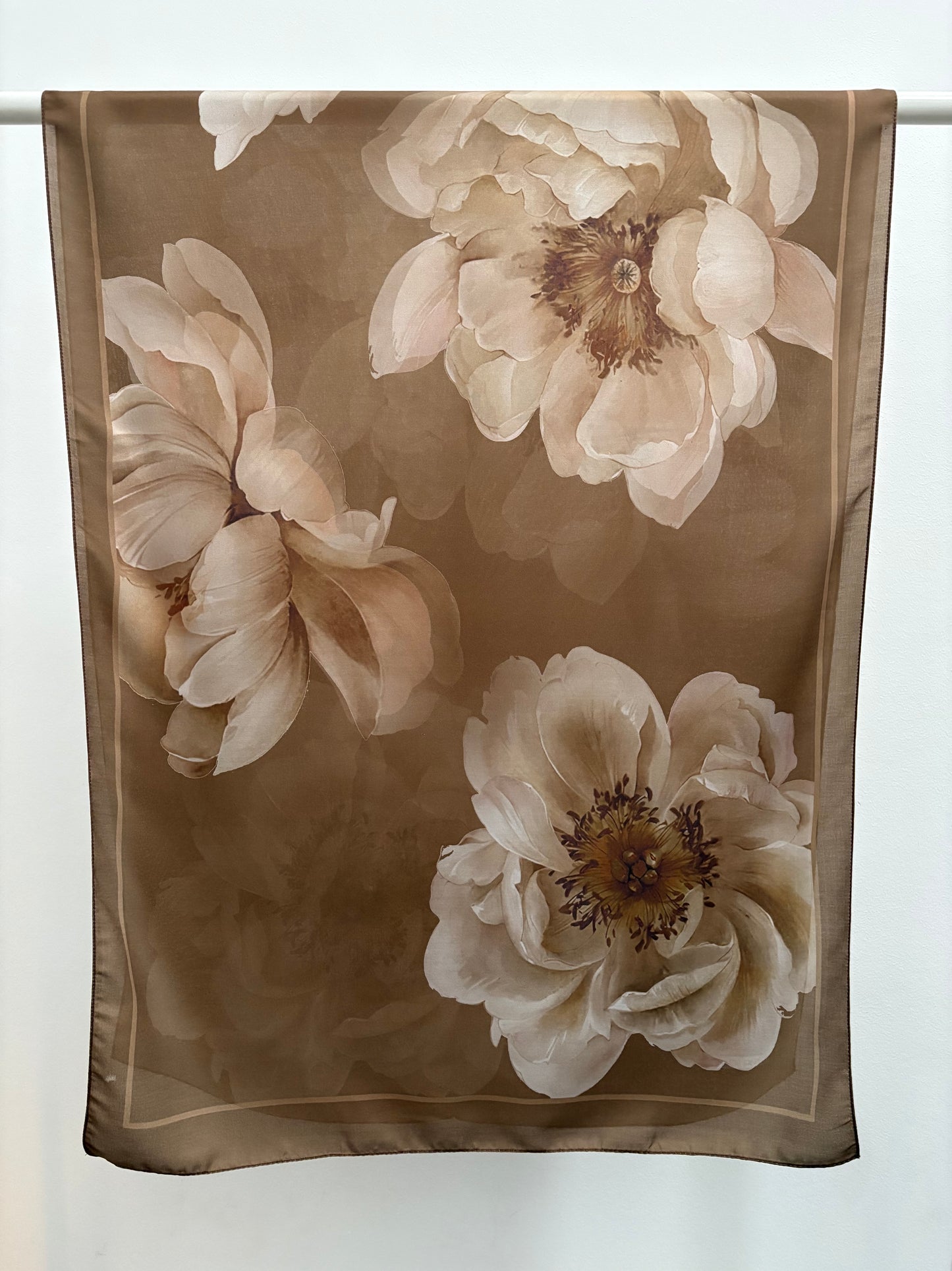 Soft Bloom Hijab „cappuccino“ 2