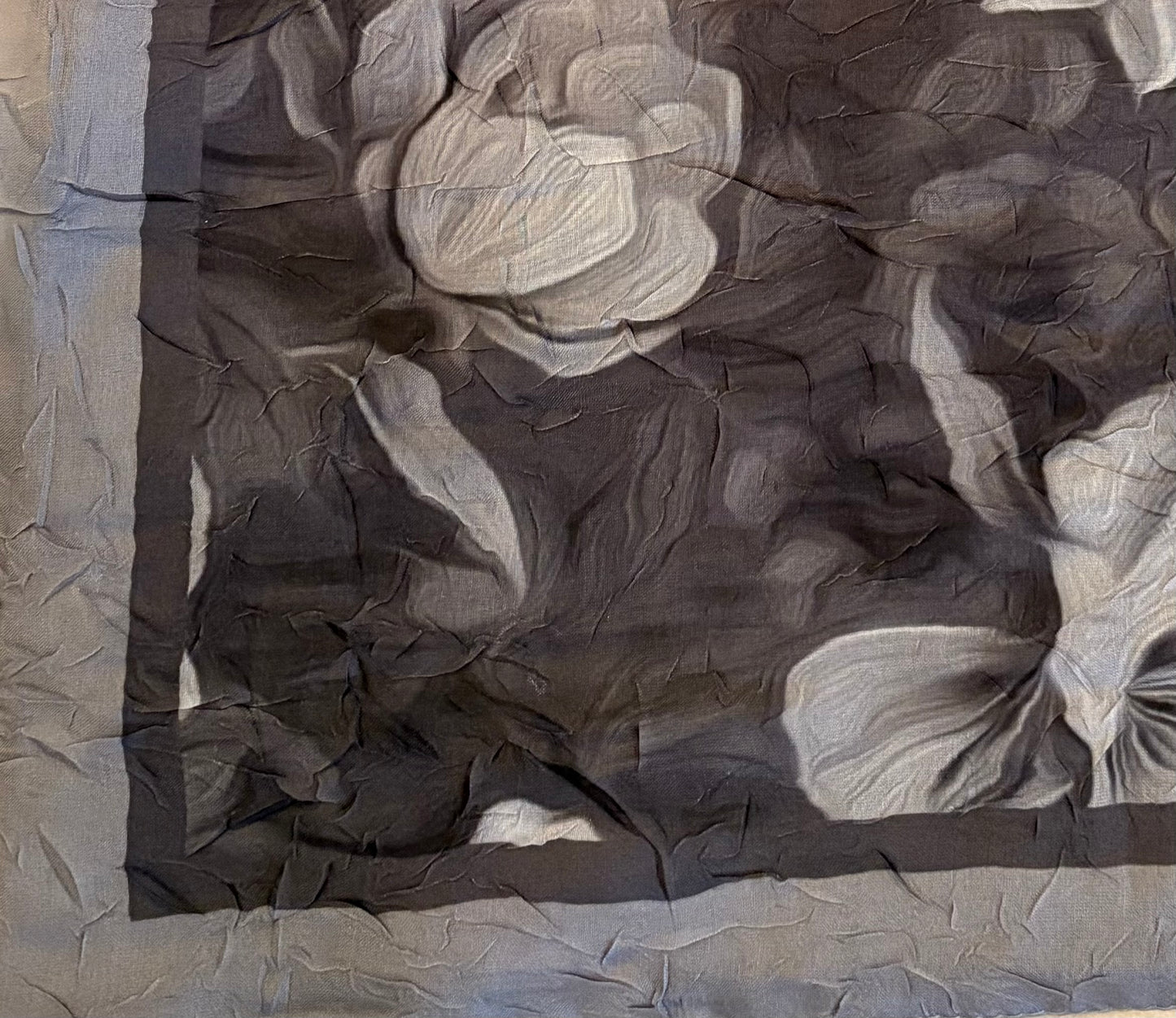 Soft Bloom Crinkle "grau" 2