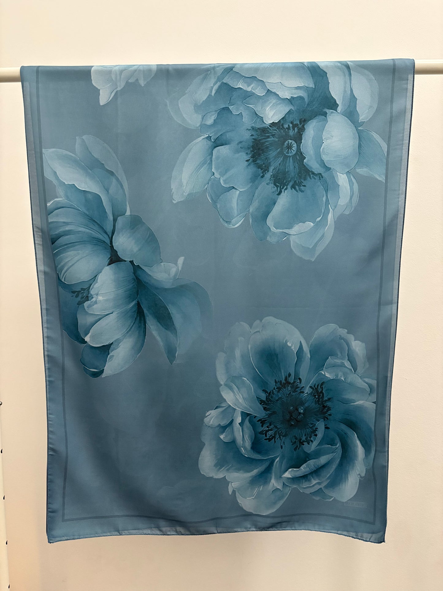 Soft Bloom Hijab 8