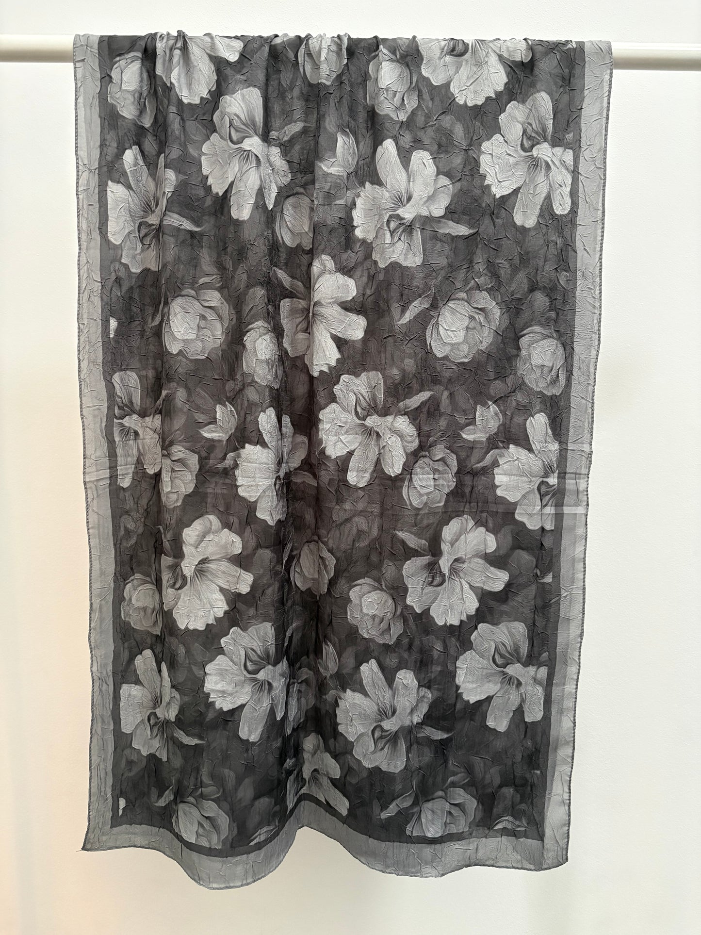 Soft Bloom Crinkle "grau" 2
