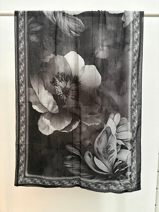 Soft Bloom Crinkle "schwarz" 15